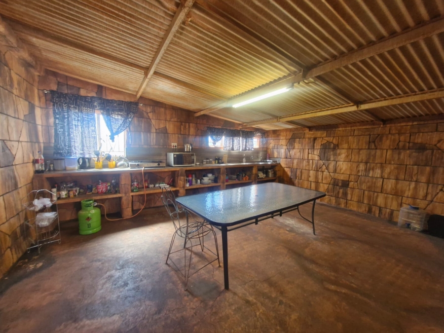 To Let 7 Bedroom Property for Rent in Kathu Northern Cape